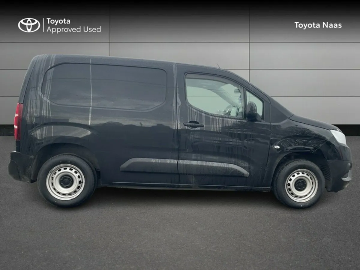Toyota Proace City CITY 1.5D GX SWB 650KG - Image 3
