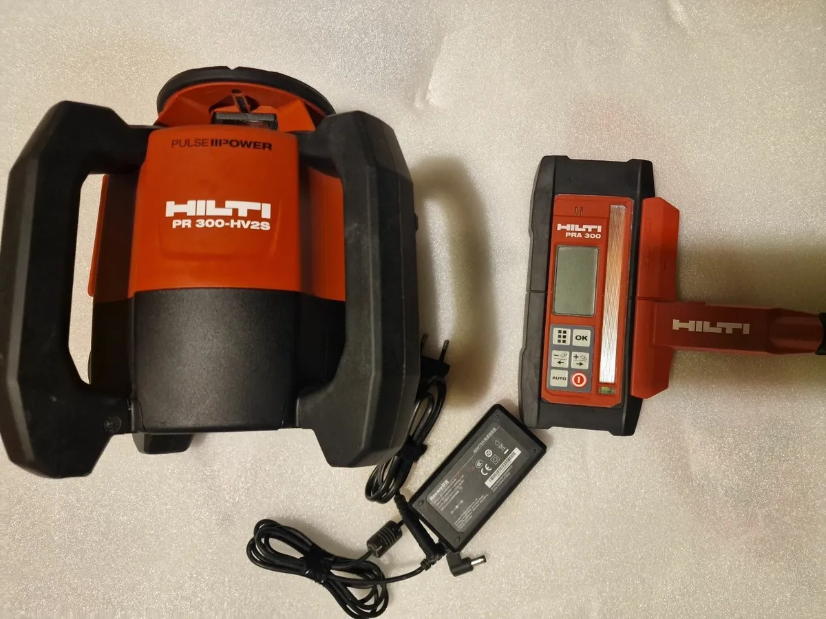 Hilti rotating laser PR 300 - Image 1