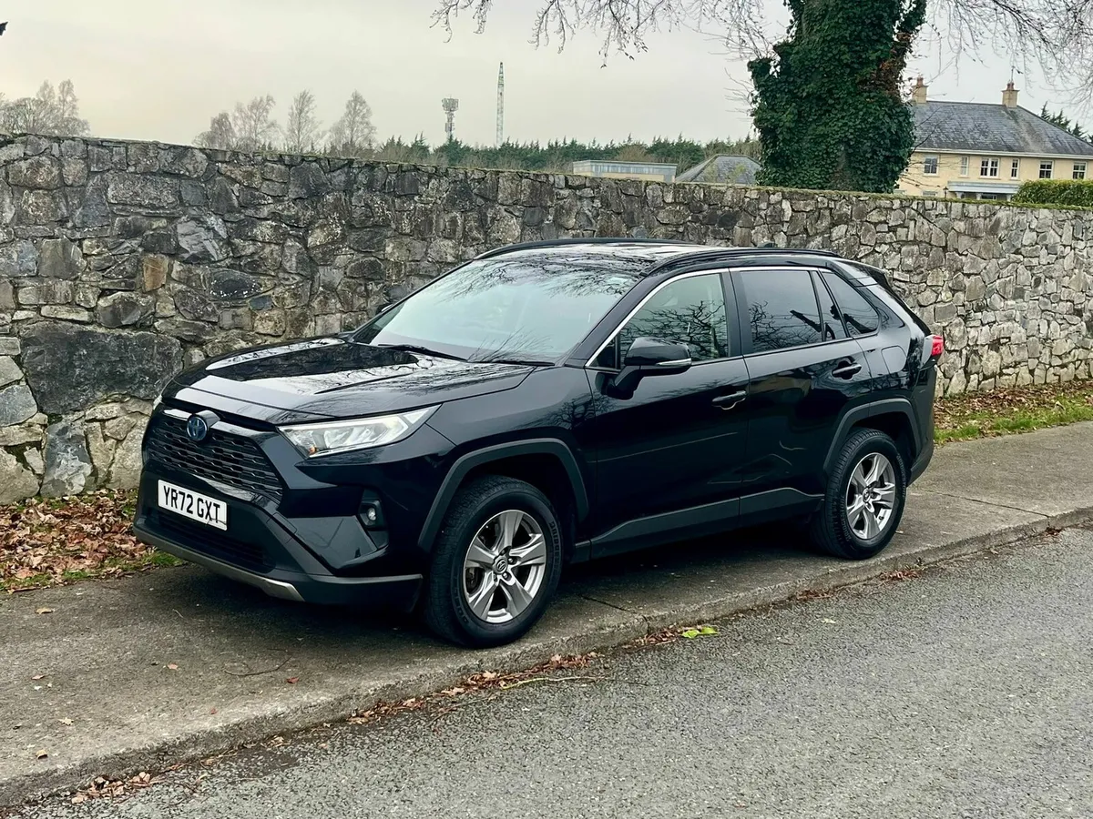 Toyota Rav Hybrid petrol - Image 1
