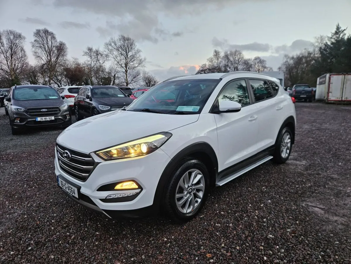 Hyundai Tucson Executive 5DR - Image 4