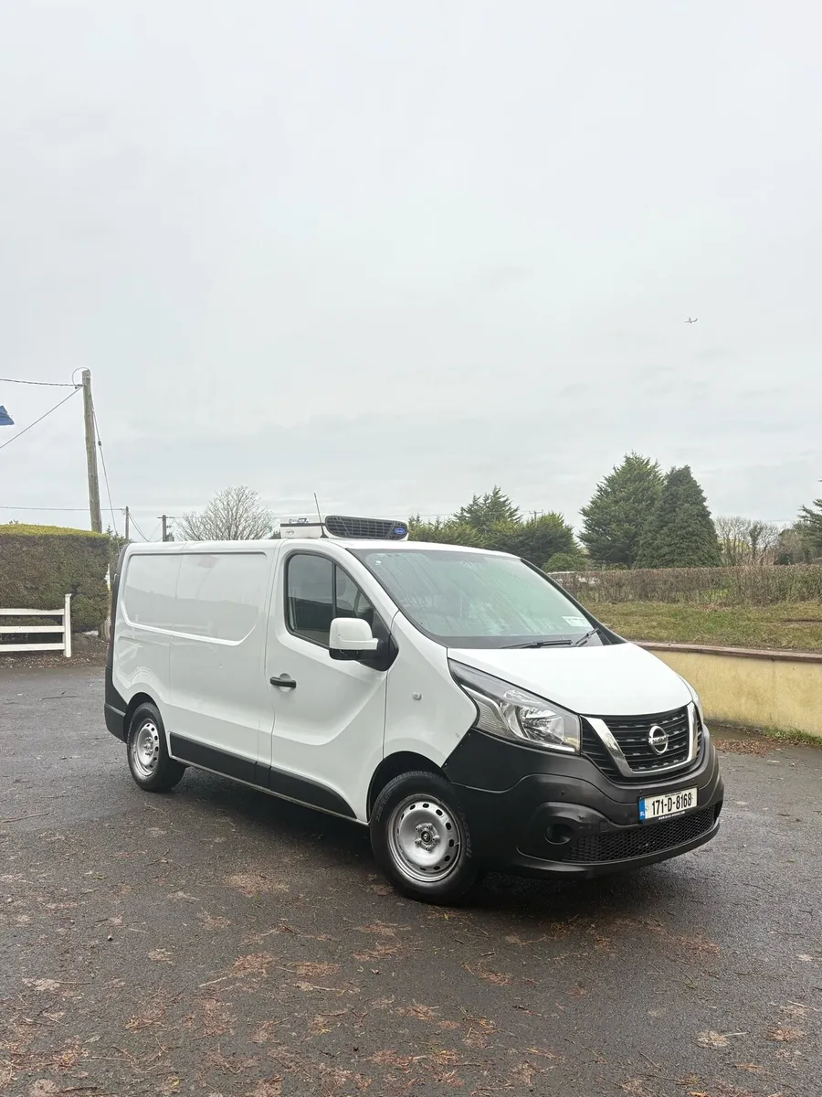 2017 Nissan Nv300 SWB fridge van Doe 8/26 - Image 1