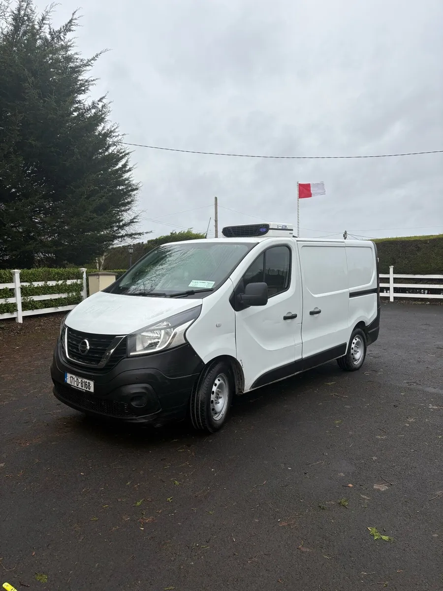 2017 Nissan Nv300 SWB fridge van Doe 8/26 - Image 2