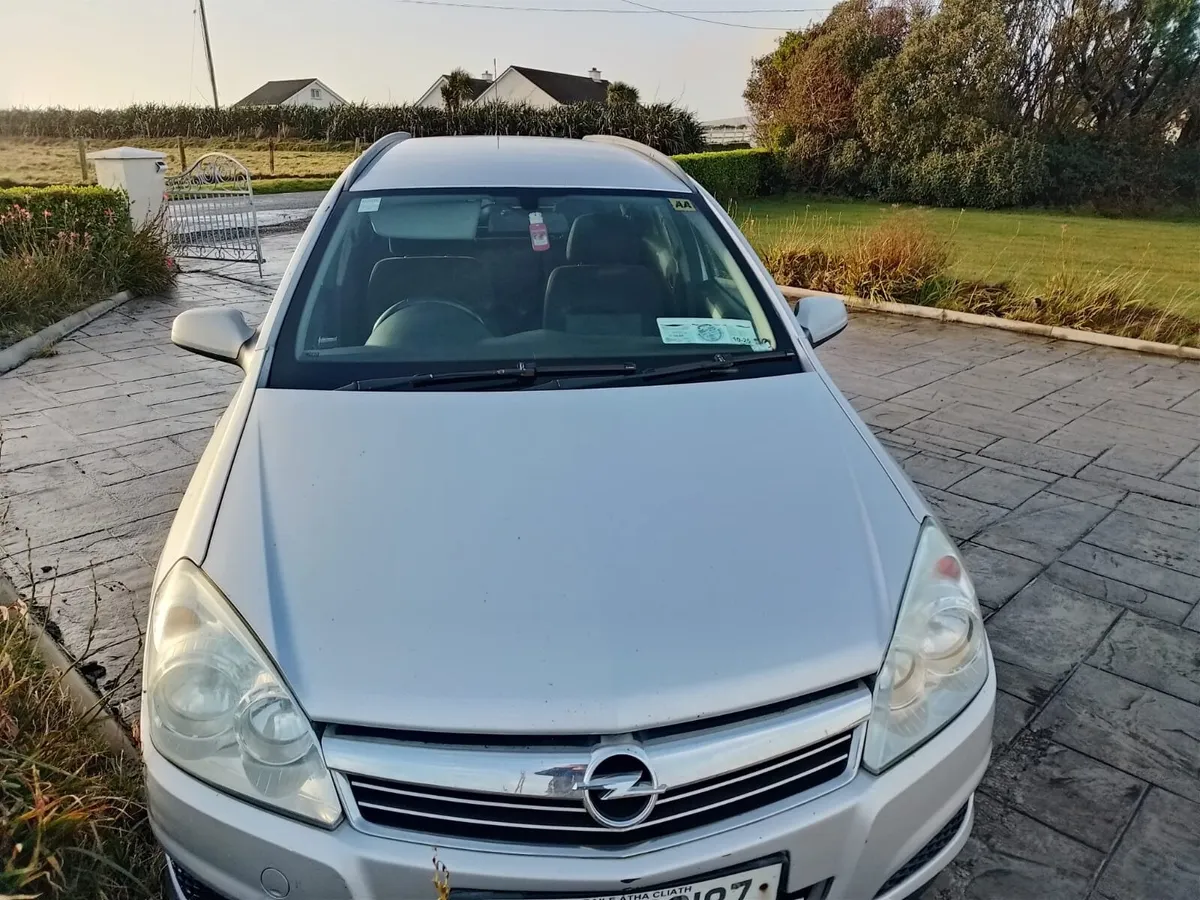 Opel Astra 2009 - Image 4