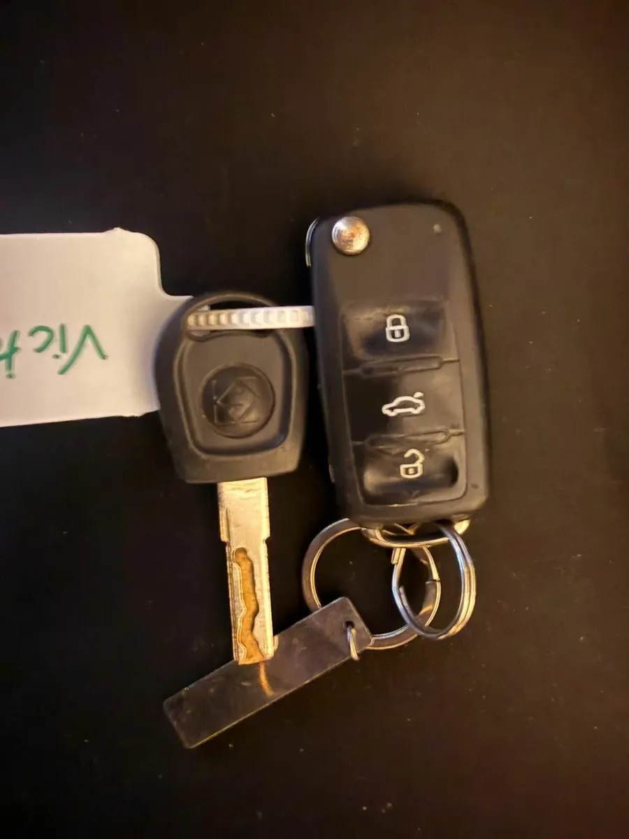 Skoda Rapid 2013 - Image 3