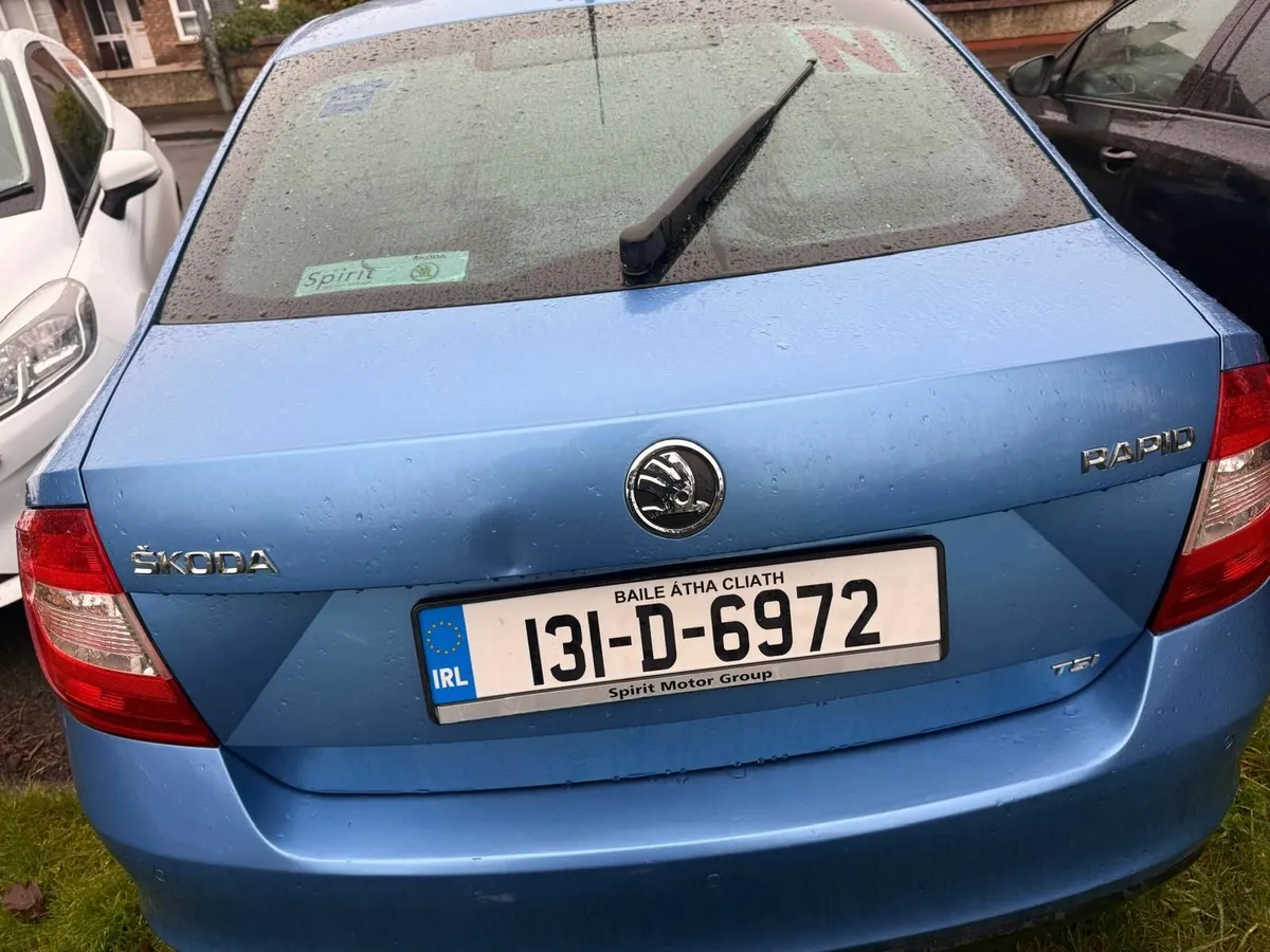Skoda Rapid 2013 - Image 4