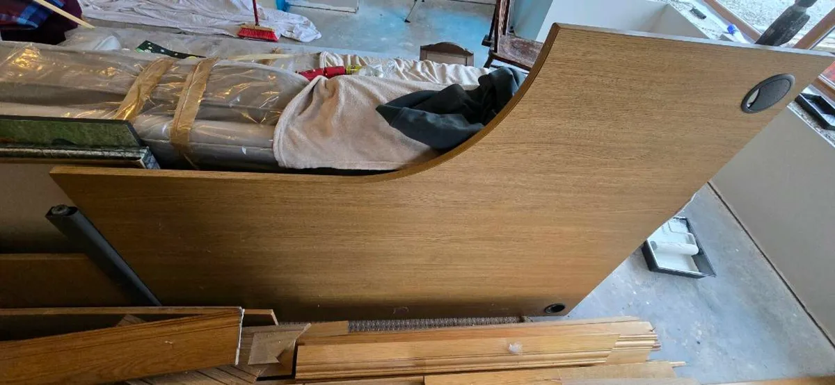 Office Desk - Image 2