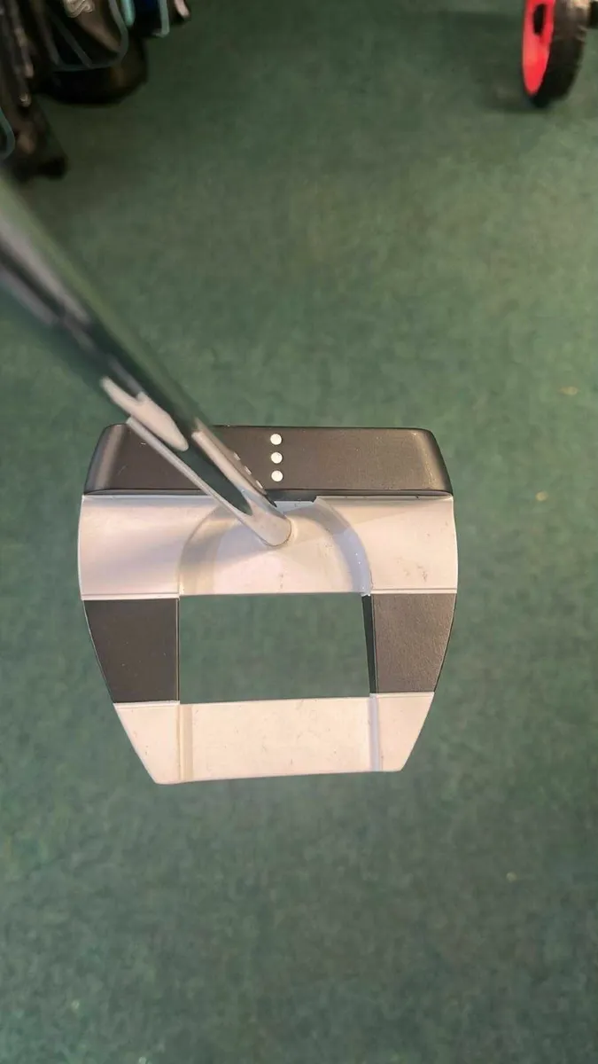 NEW Odyssey Ai-One Putters NEW €349 Now From €199 - Image 2