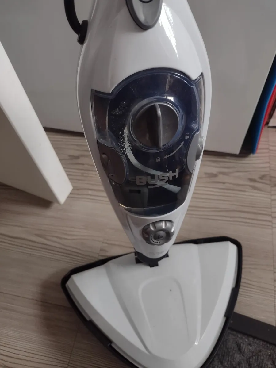 Bush floor steam cleaner - Image 2
