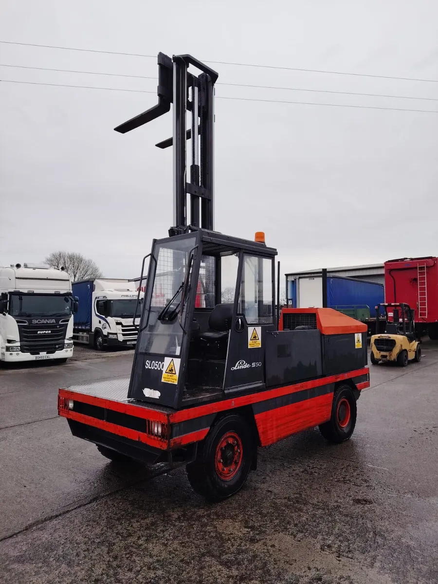 Linde 5 ton side loader forklift - Image 1