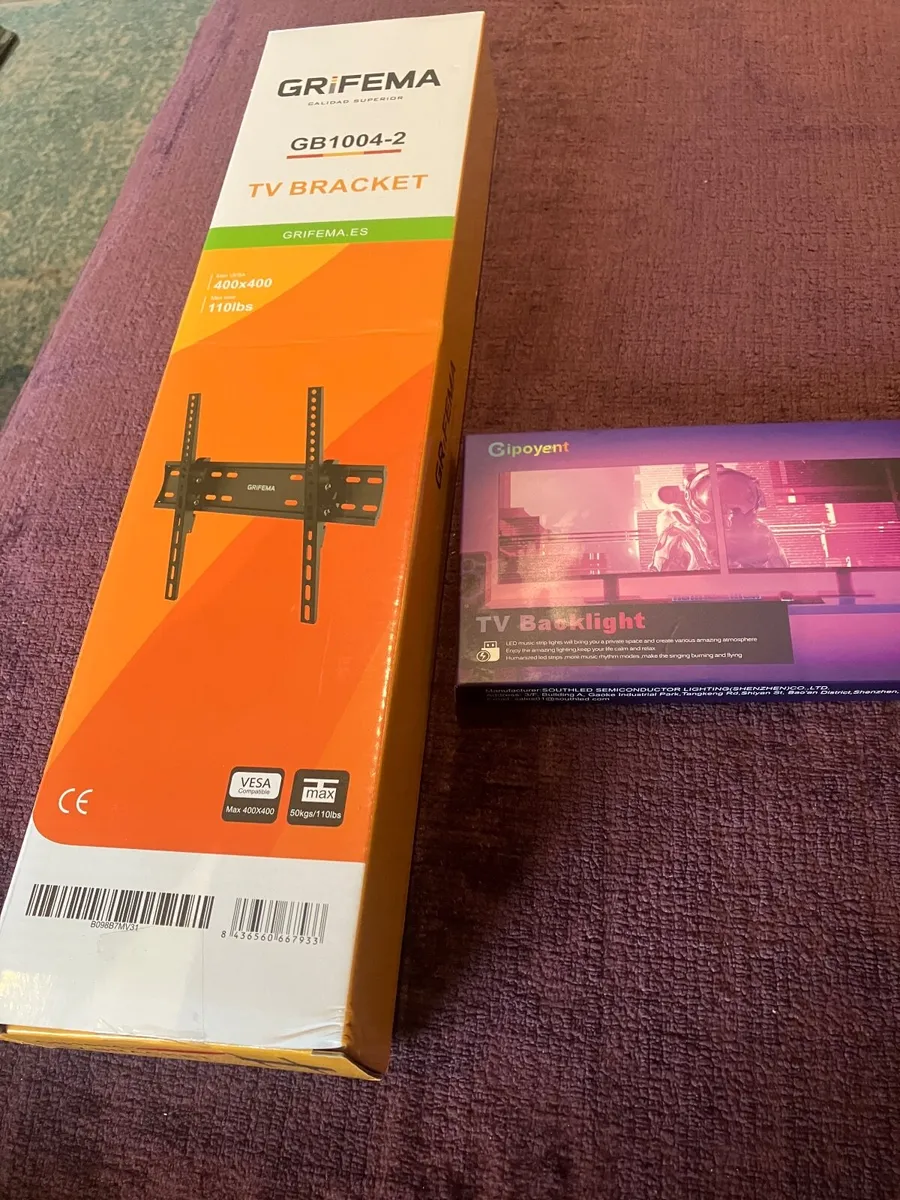 32” to 60” TV bracket and LED back light - Image 1