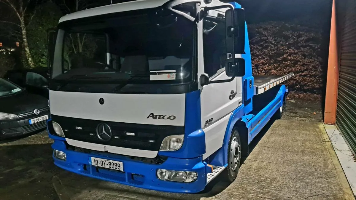 2010 Mercedes Atego 816 recovery - Image 1