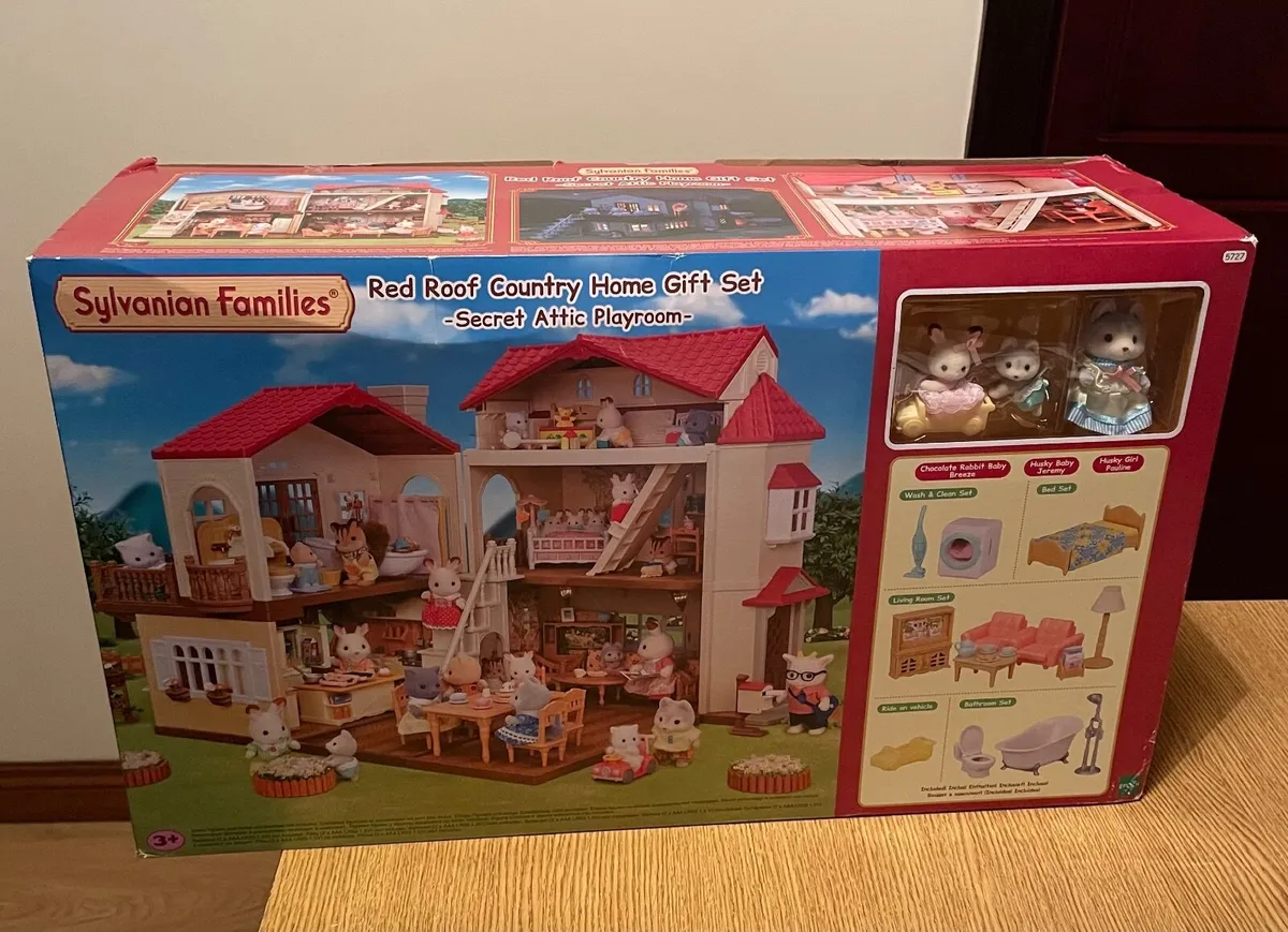 Sylvanian families red roof country home - Image 1