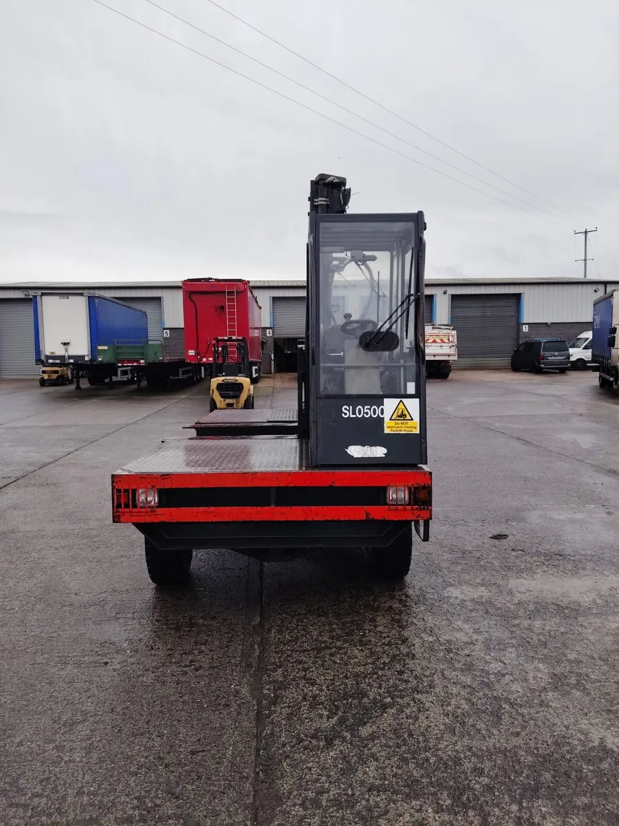 5 Ton Linde side loader forklift Diesel - Image 4