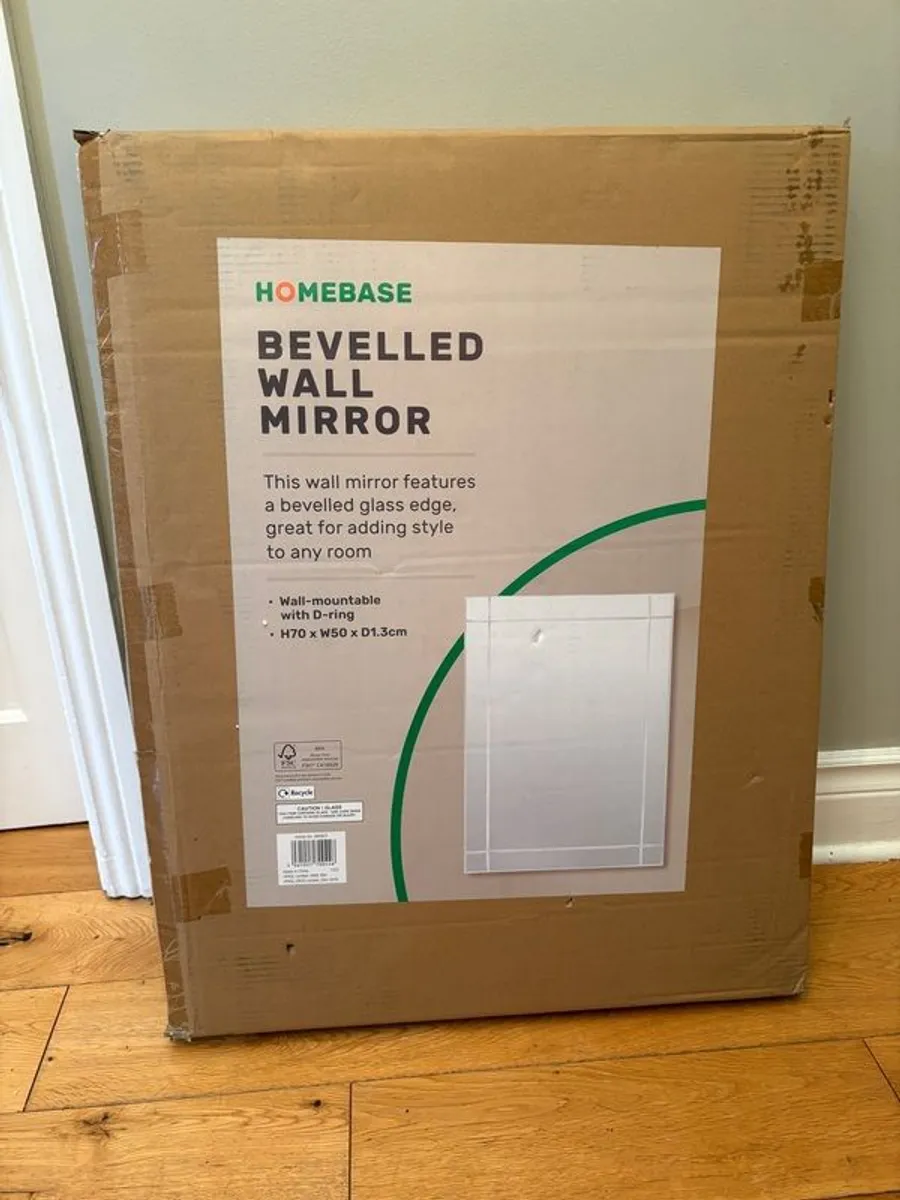 Wall mirror - Image 1