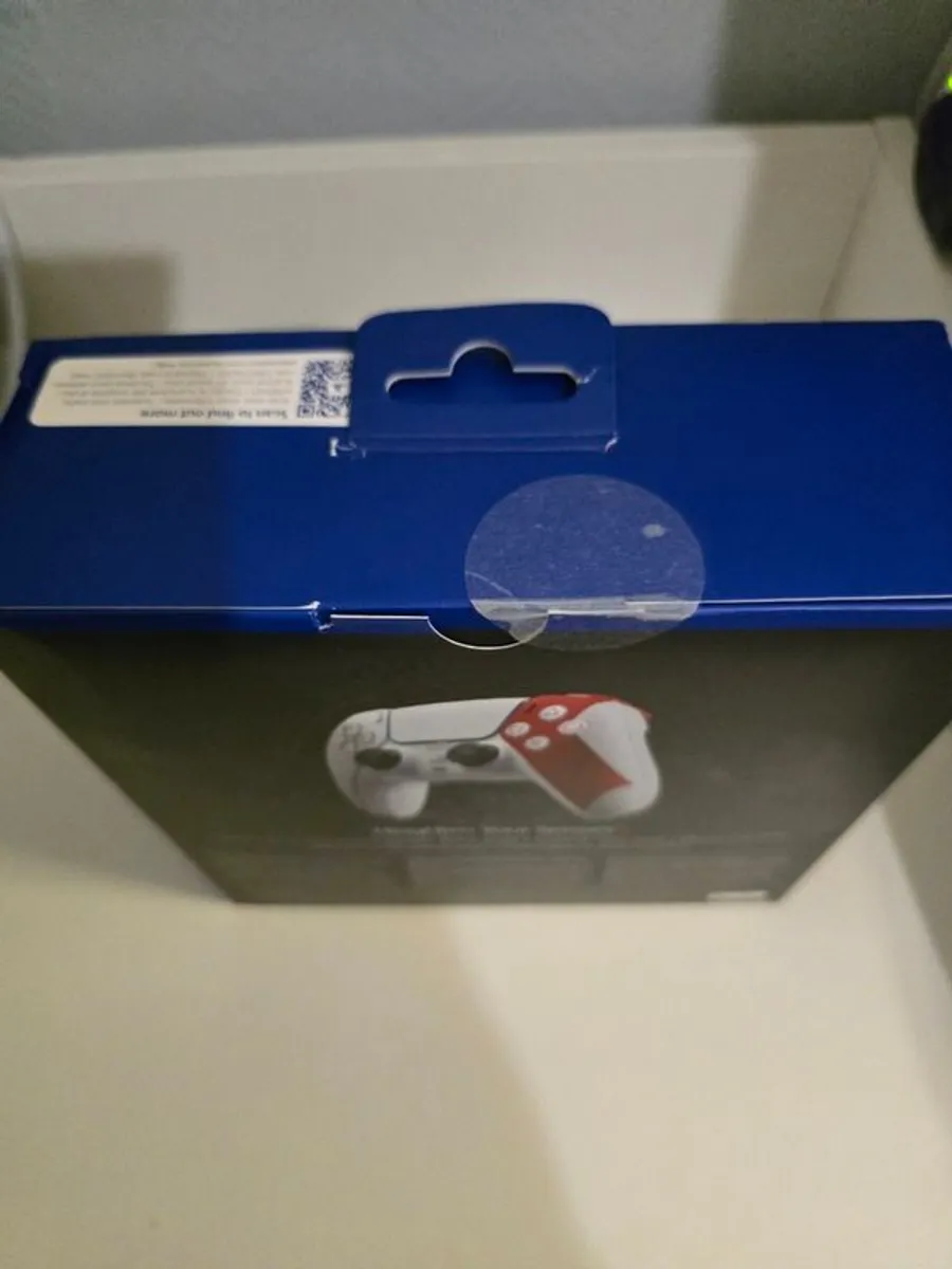 Playstation 5 God Of War Anniversary Controller - Image 3