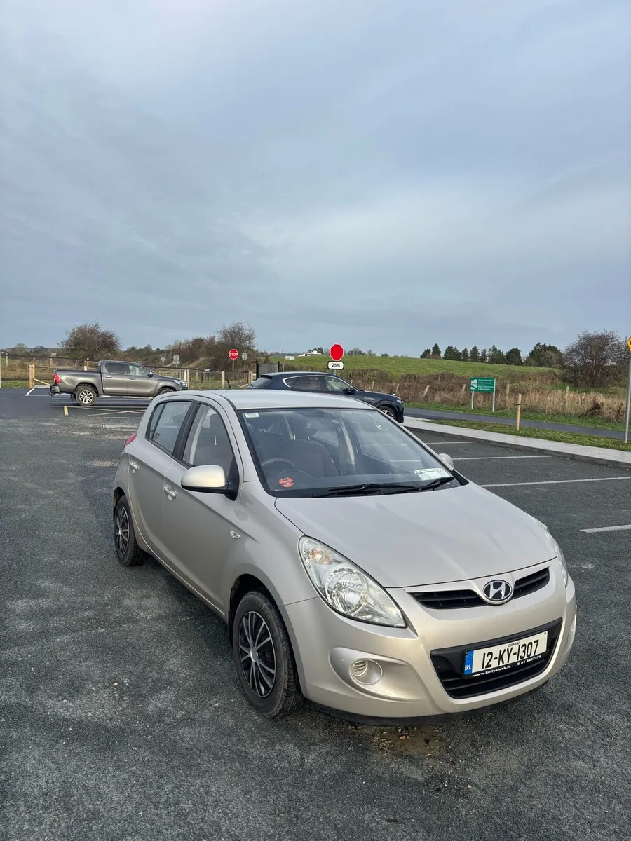 2012 Hyundai i20 - Image 1