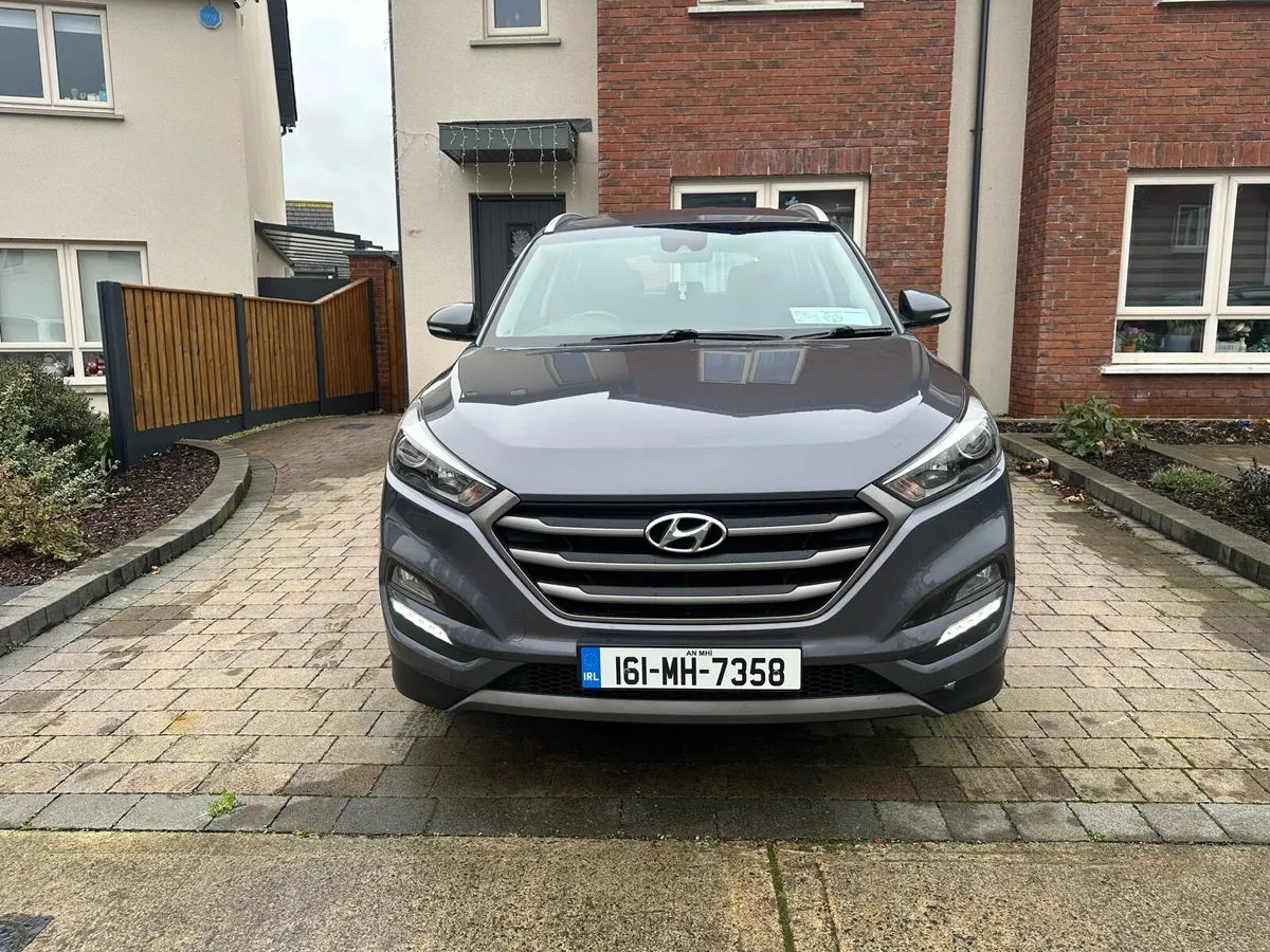 Hyundai Tucson 1,7D Low mileage! - Image 3