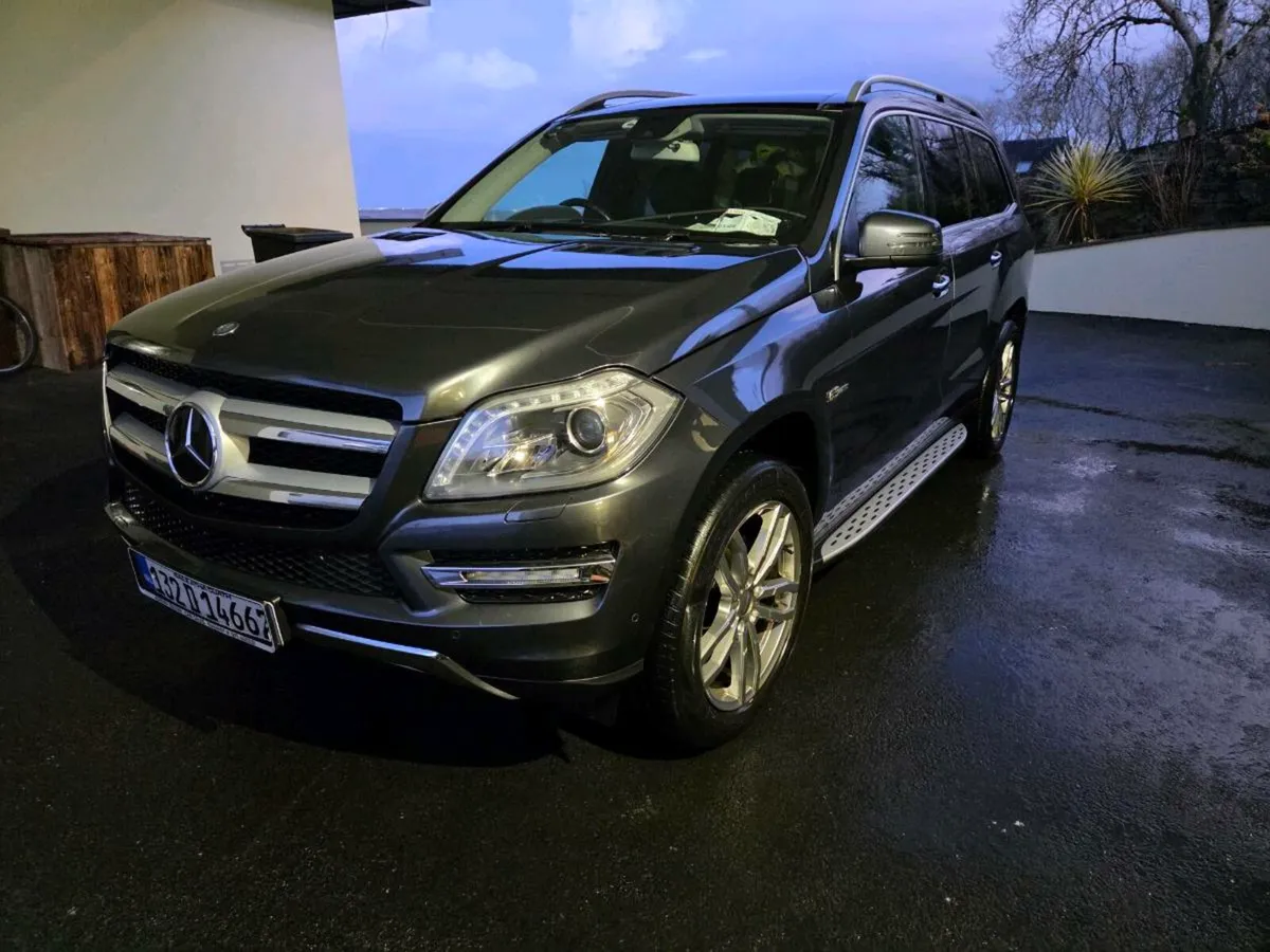 Mercedes Benz GL 350 Bluetec - Image 1