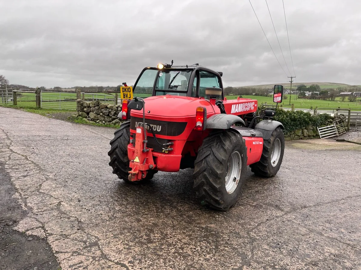 2010 Manitou MLT627T - Image 1