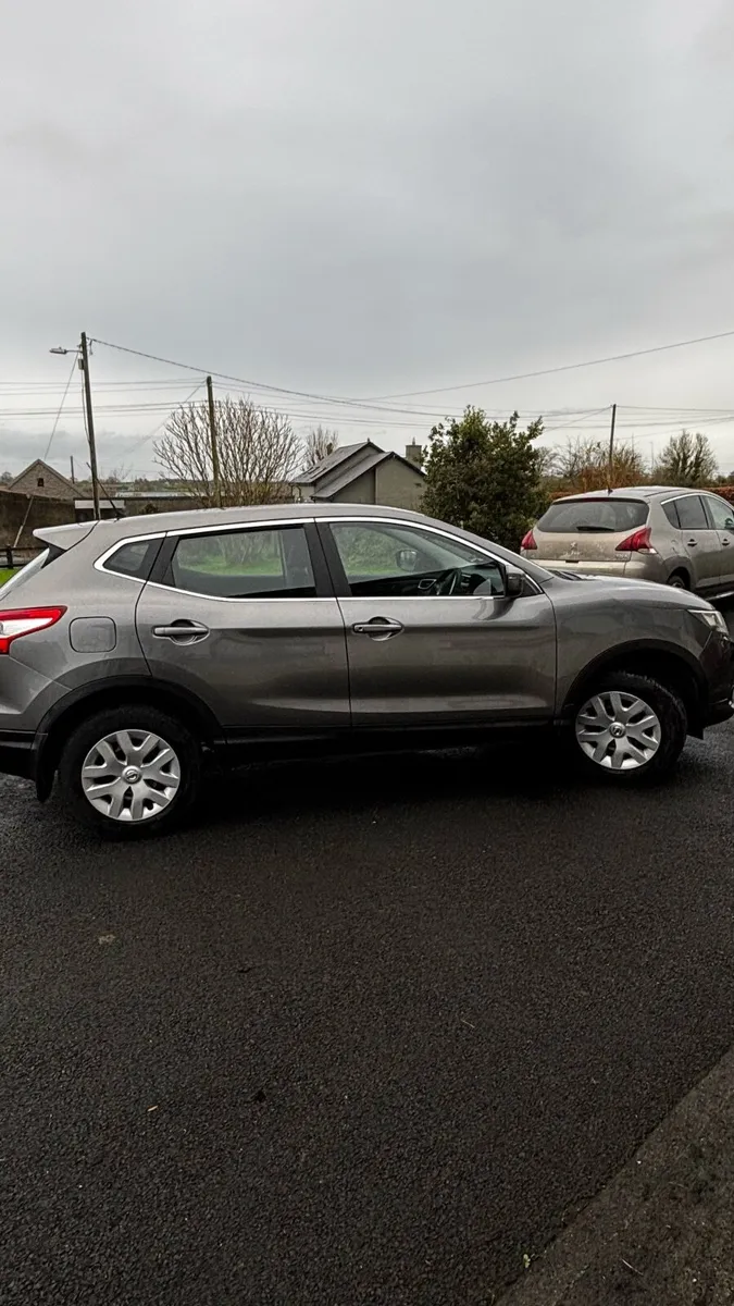 Nissan Qashqai 2015 NCT 11/26 - Image 2