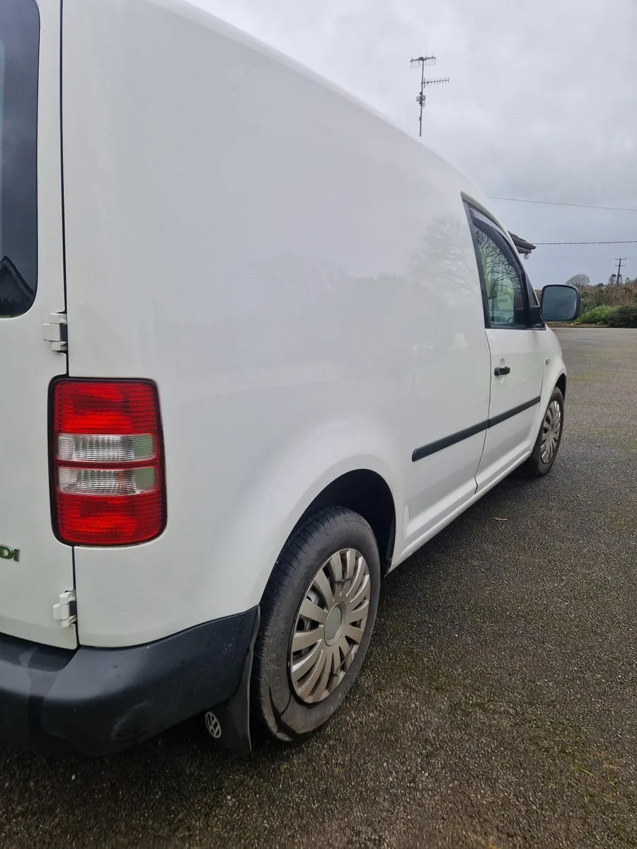Volkswagen Caddy doe .tax. - Image 2