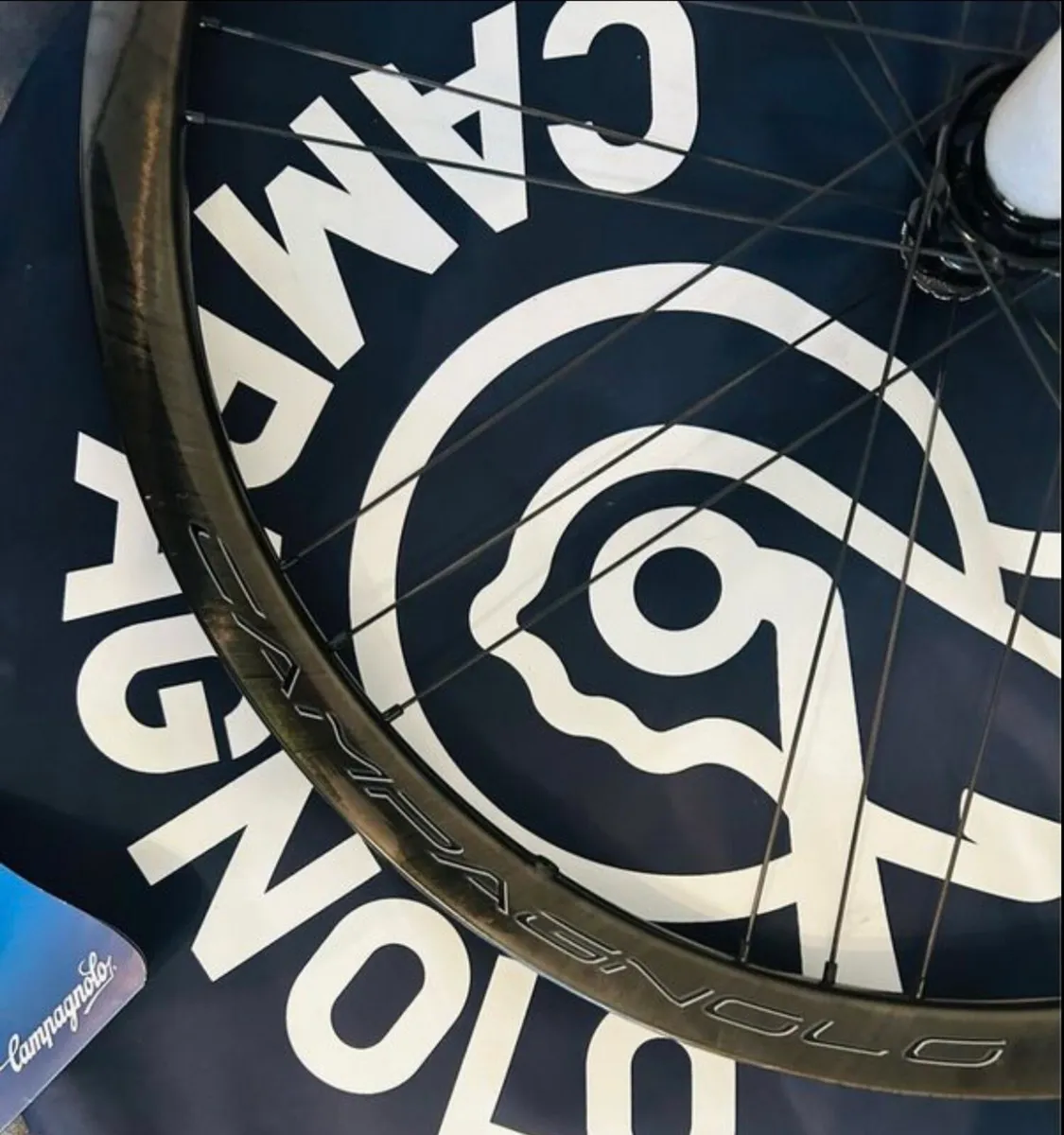 Campagnolo Bora wto carbon disc wheels - Image 3