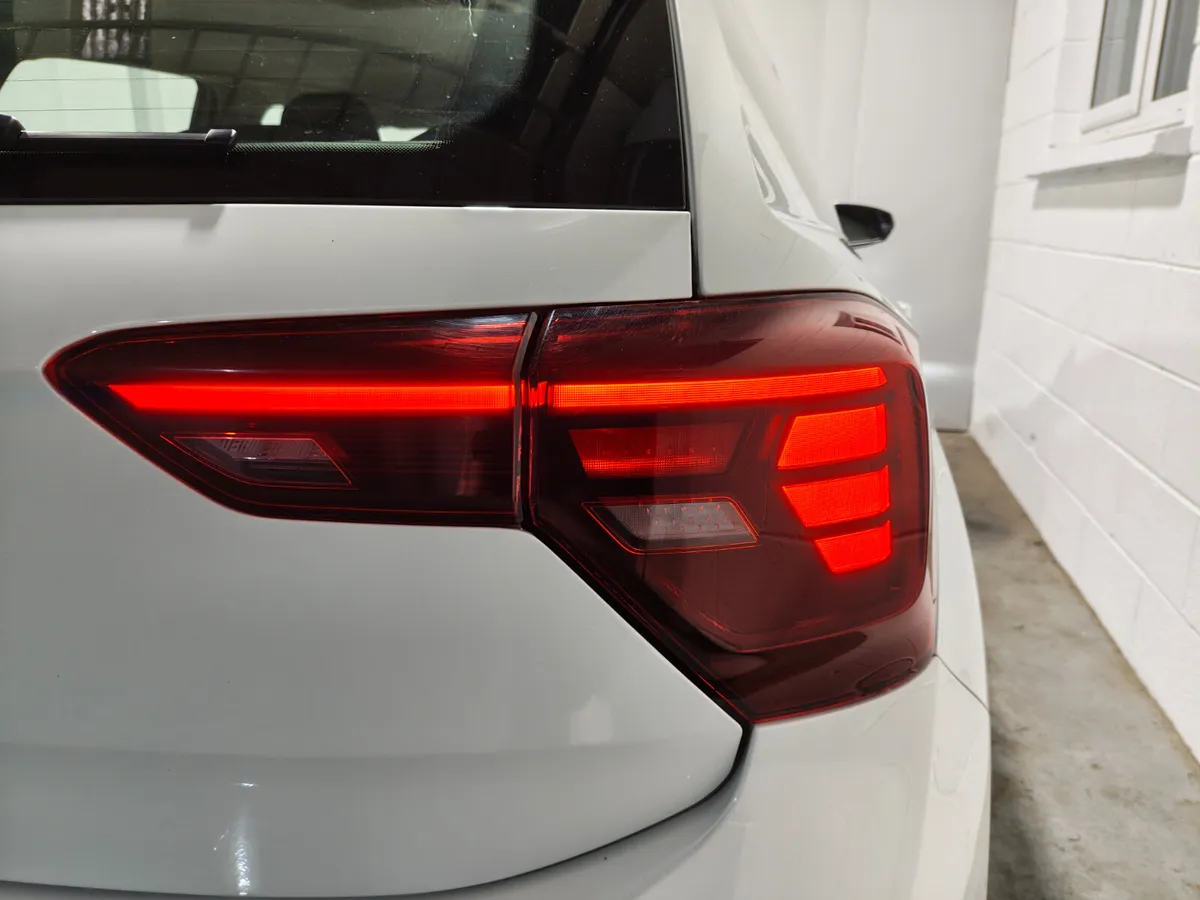 Volkswagen Polo 2022 1.0 PETROL NEW SHAPE DIGI DAS - Image 4