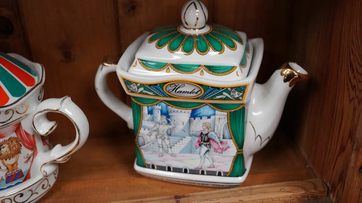 Sadler_Hamlet_Teapot - Image 2