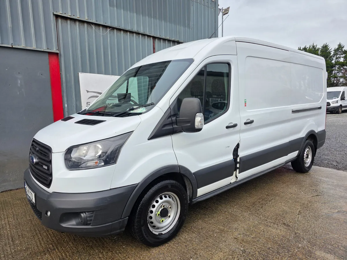 2019 Ford Transit **DOE 04-26 TAX 12-25** - Image 3