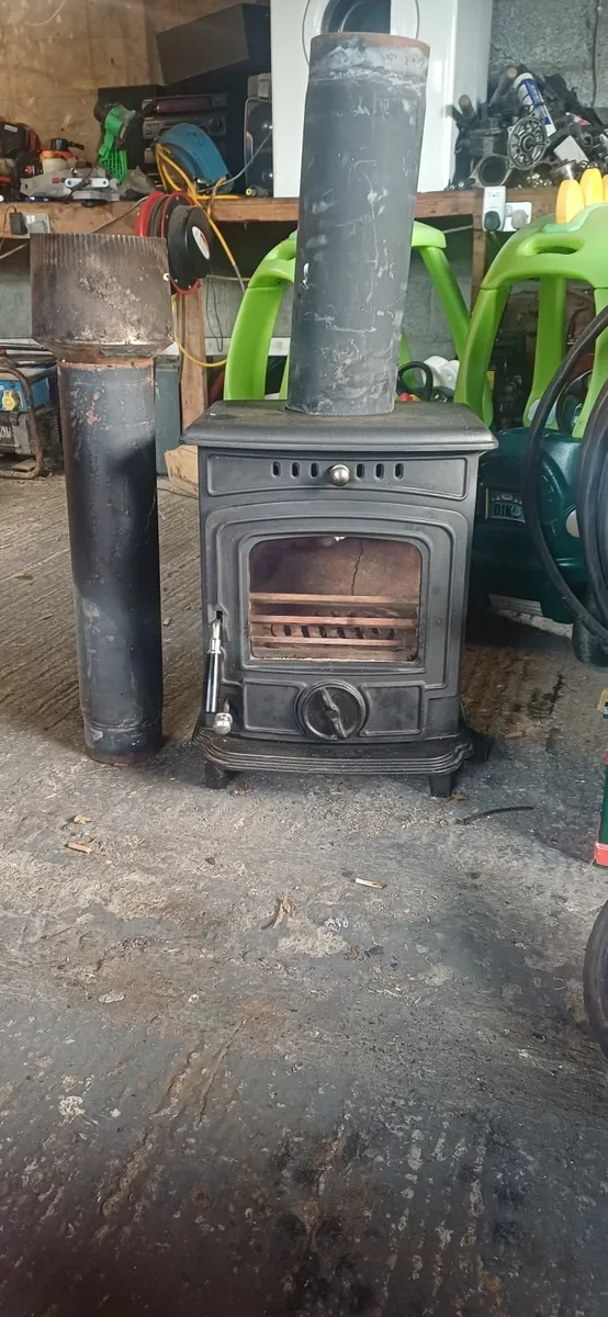 Stove - Image 1