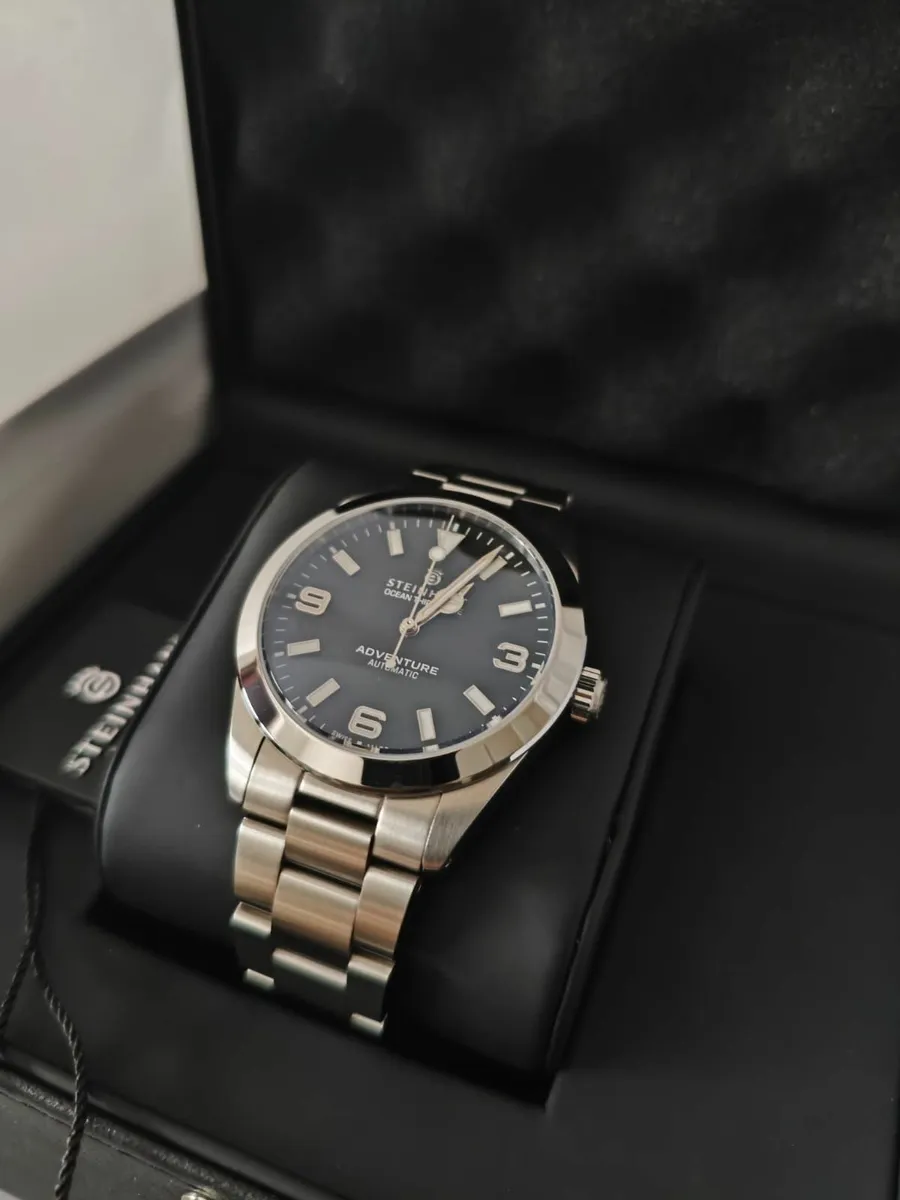 Steinhart Ocean 39 Diver Watch - Image 2