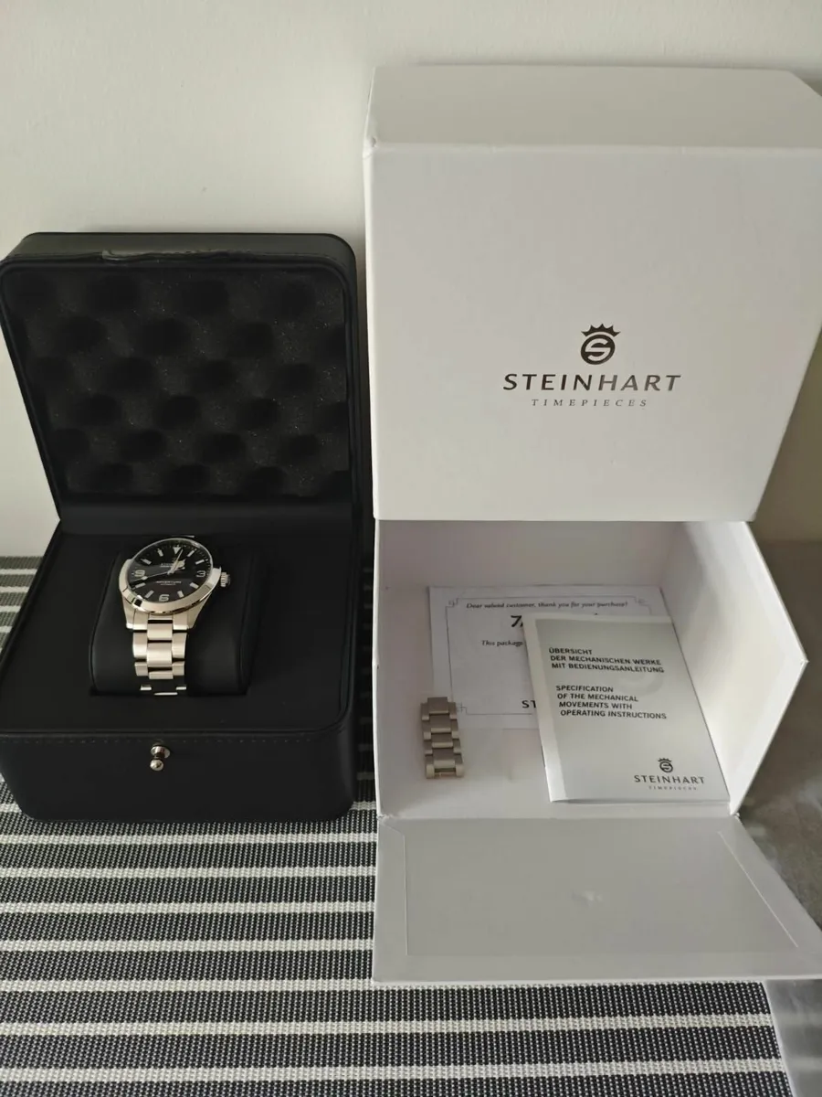 Steinhart Ocean 39 Diver Watch - Image 3