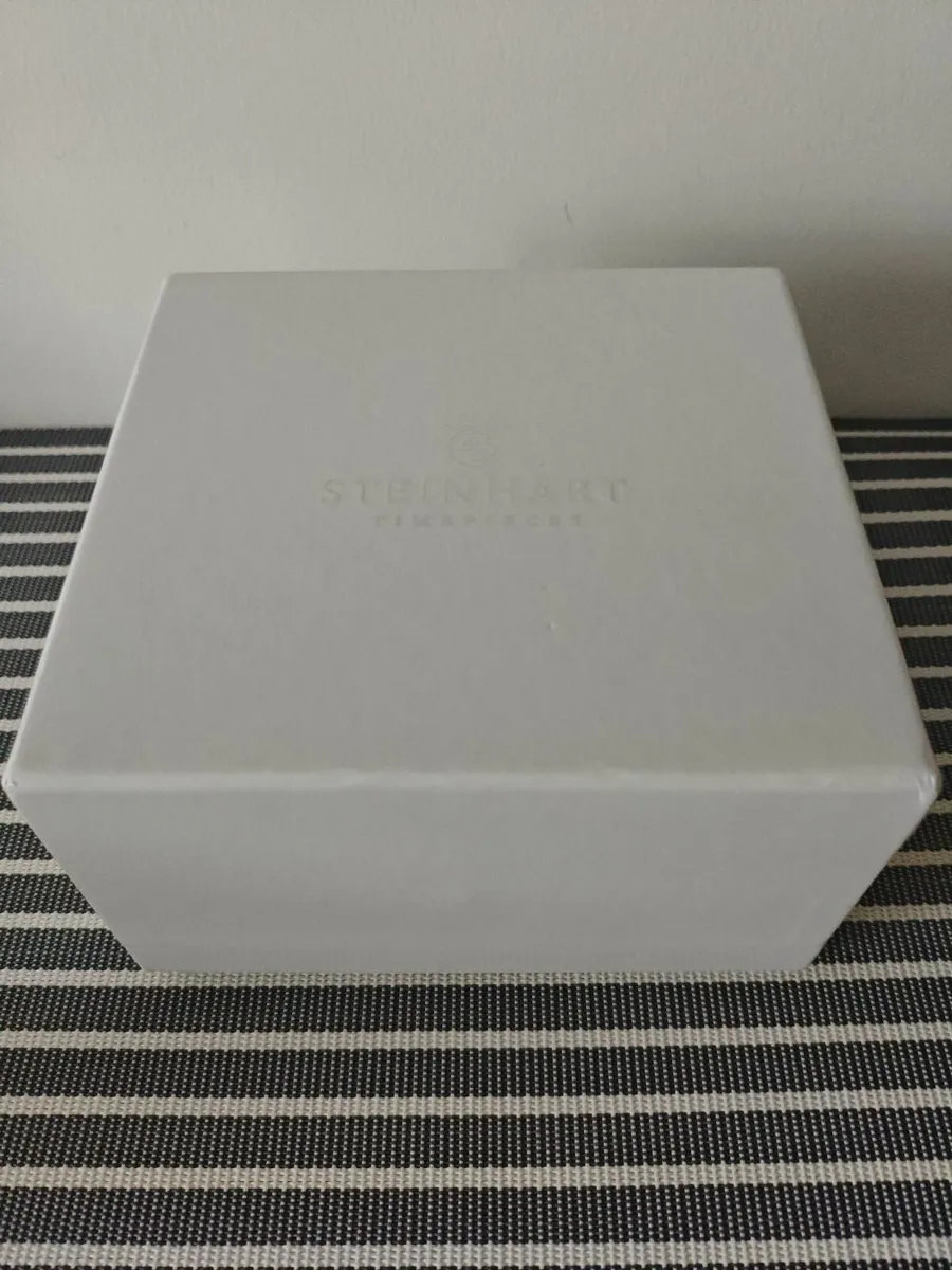 Steinhart Ocean 39 Diver Watch - Image 4