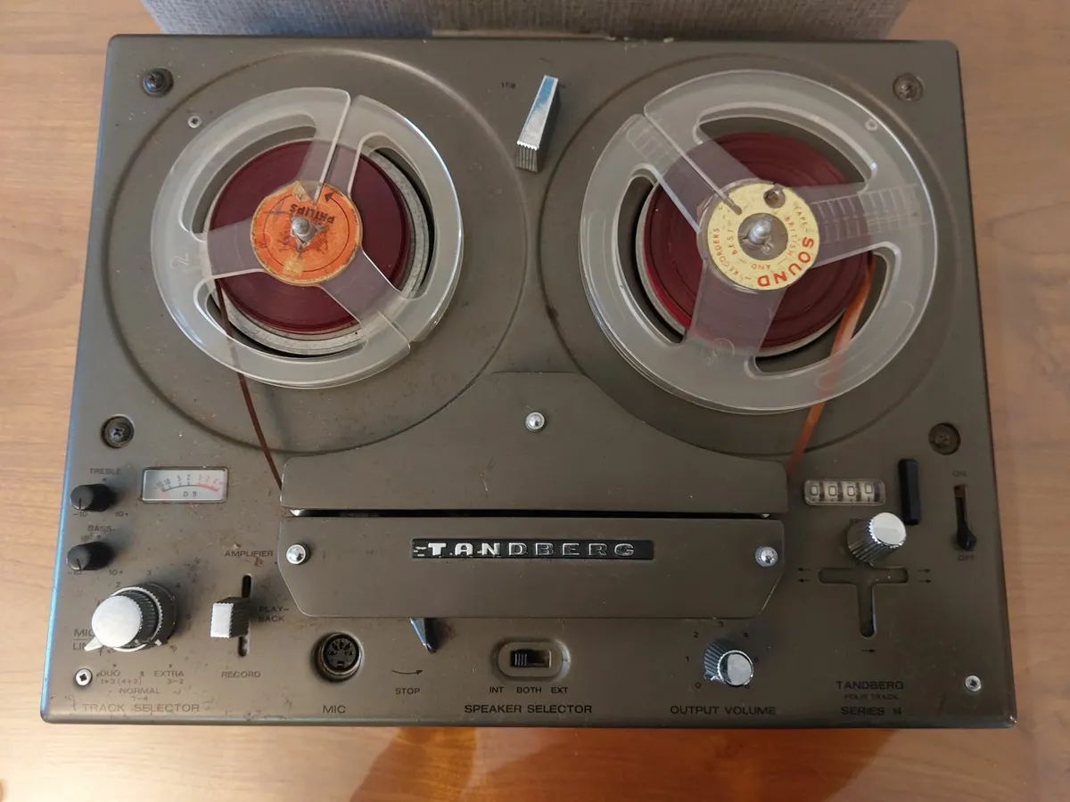 Tandberg reel to reel tape player - Image 2