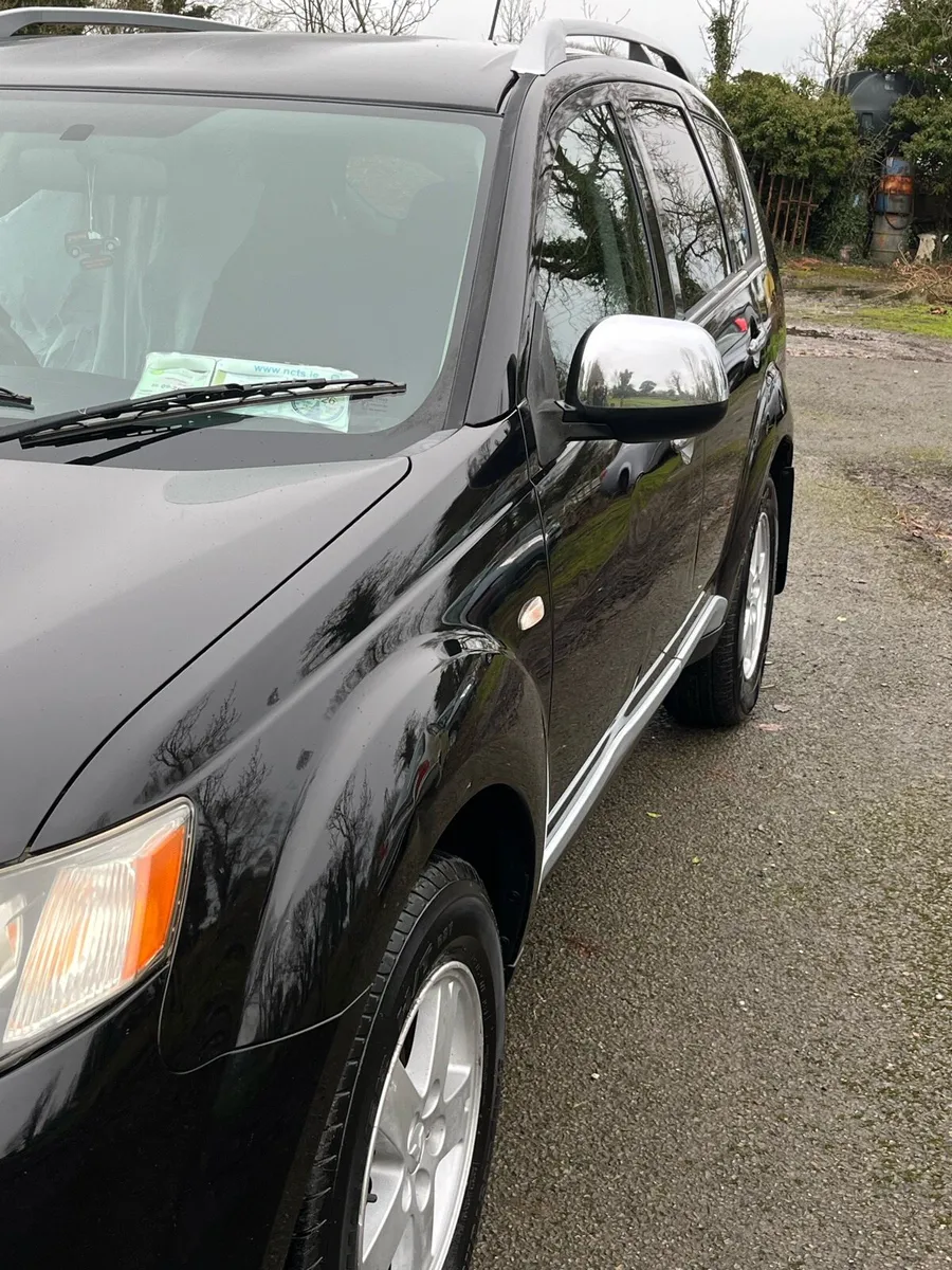 Mitsubishi - Image 3