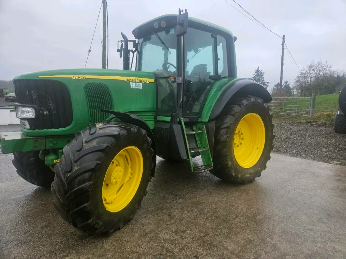 JOHN DEERE 6820 - Image 2