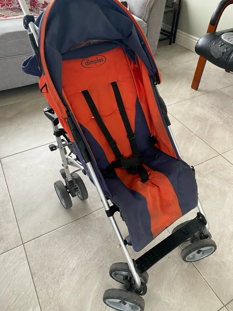 Lightweight stroller - Image 1