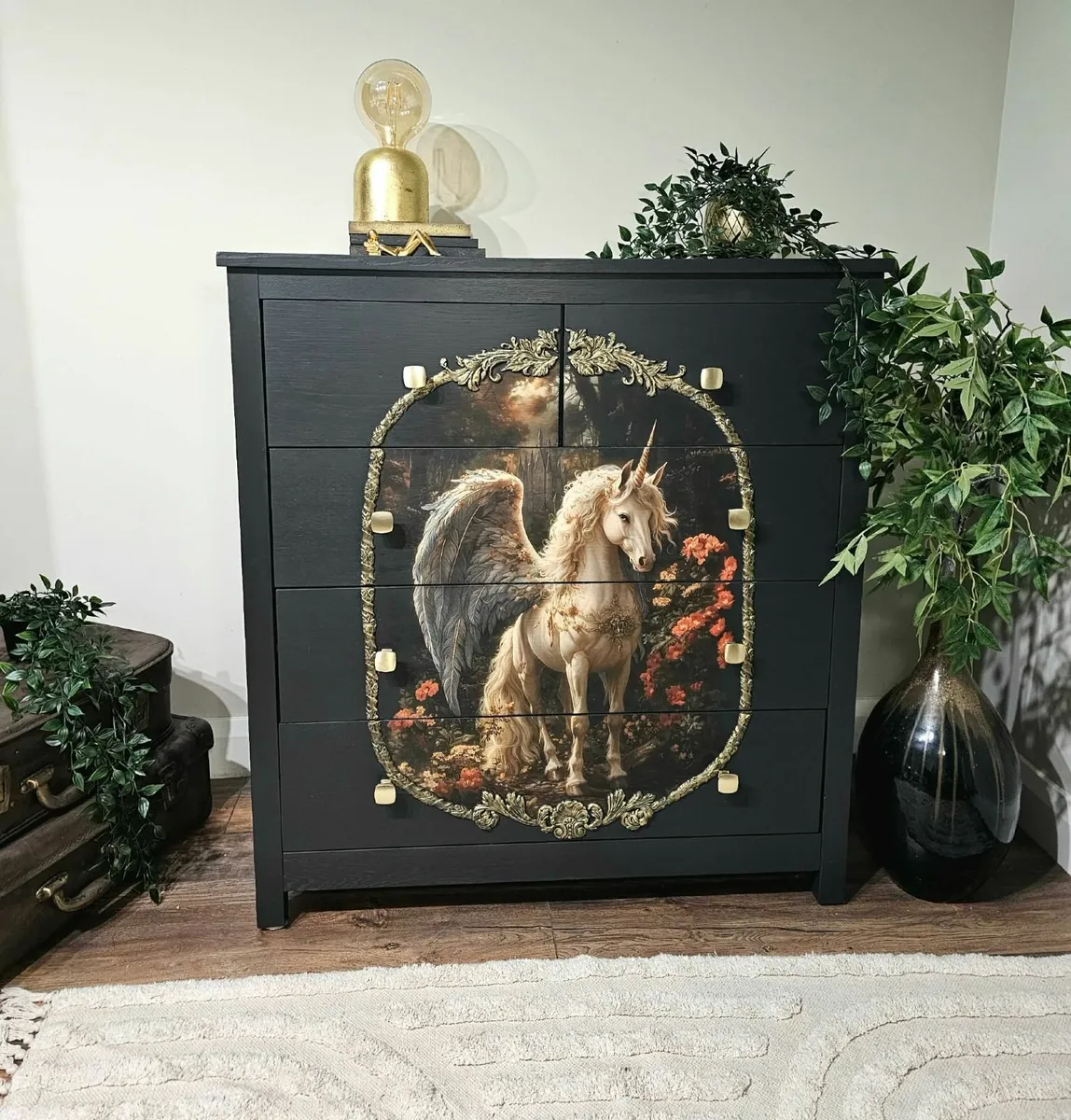 Chest of drawers - Image 2