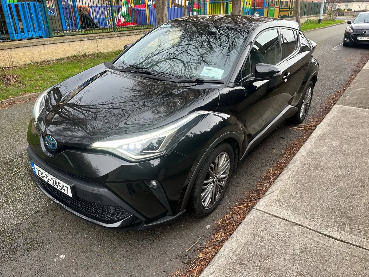 Toyota CHR Sol hybrid automatic - Image 2
