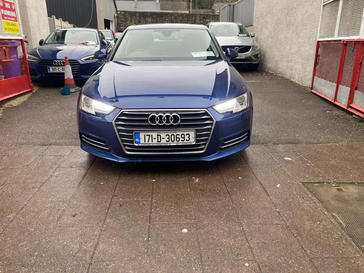 Audi A4 2017 - Image 3