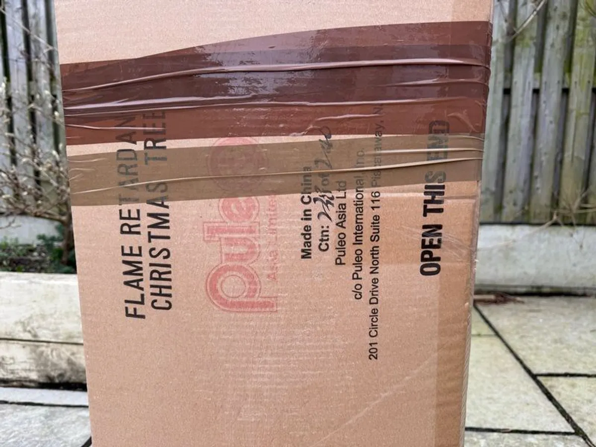 Christmas tree - Image 2