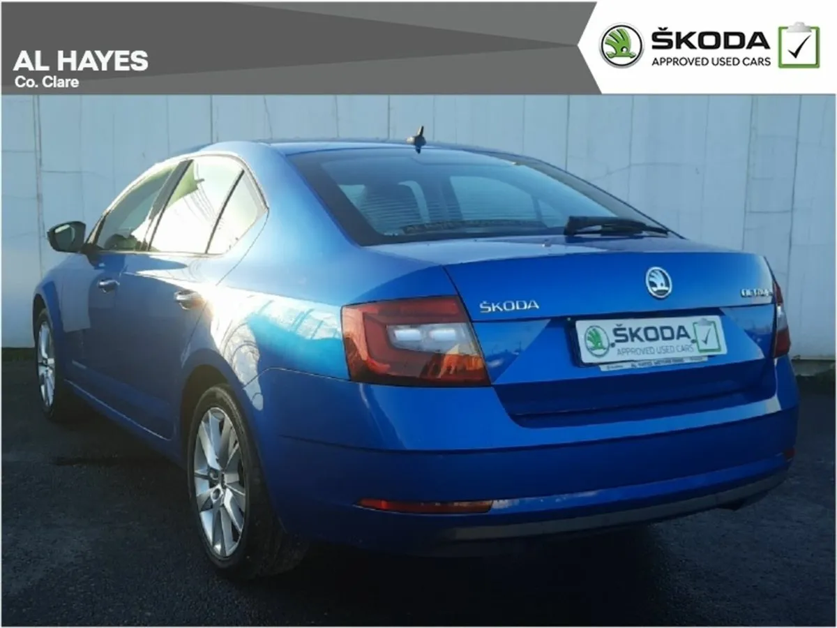 Skoda Octavia **TINY MILEAGE**AMBITION 1.6TDI 115H - Image 3