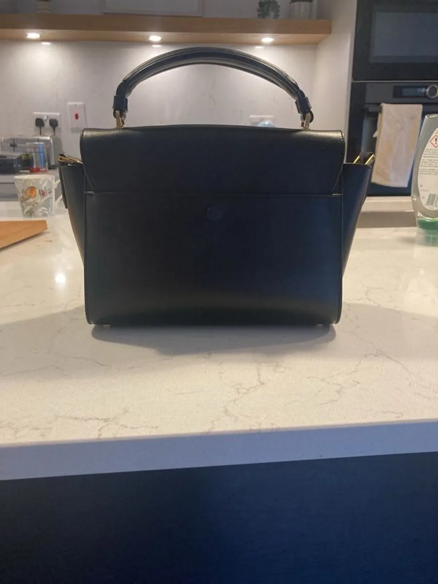 TOD'S Handbag - Image 2