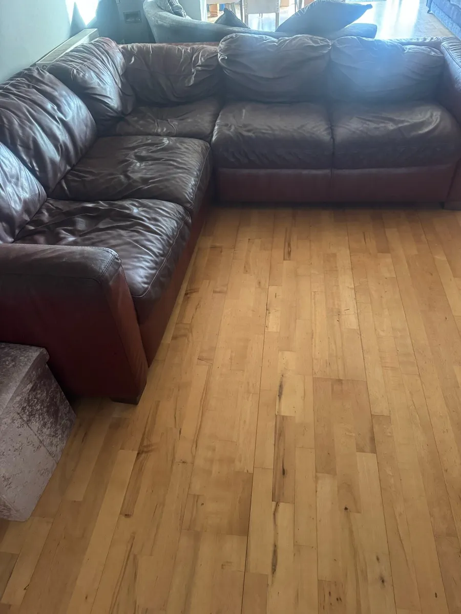 Leather sofa - Image 3