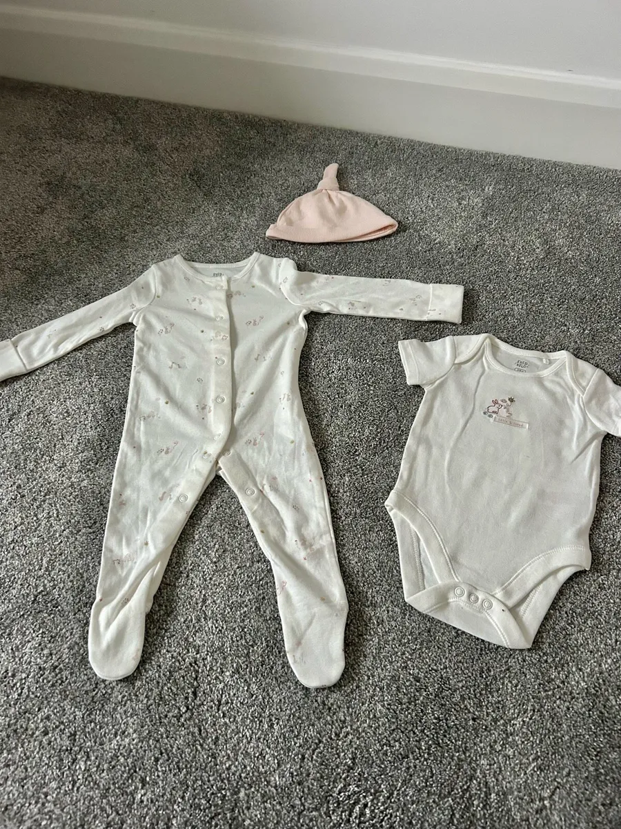 Baby girl bundle - Image 4