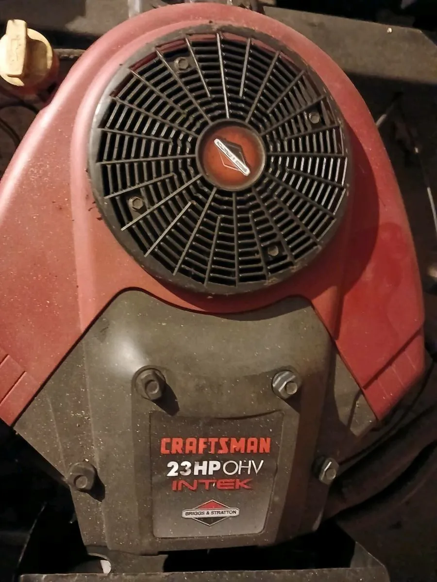 Replacement 23hp Briggs and Stratton engine