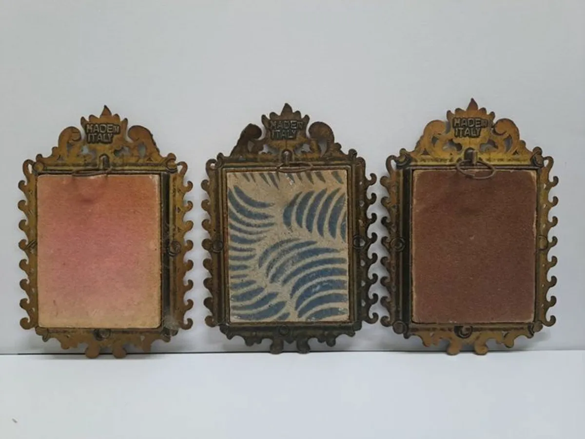 Vintage dollhouse picture frames - Image 2
