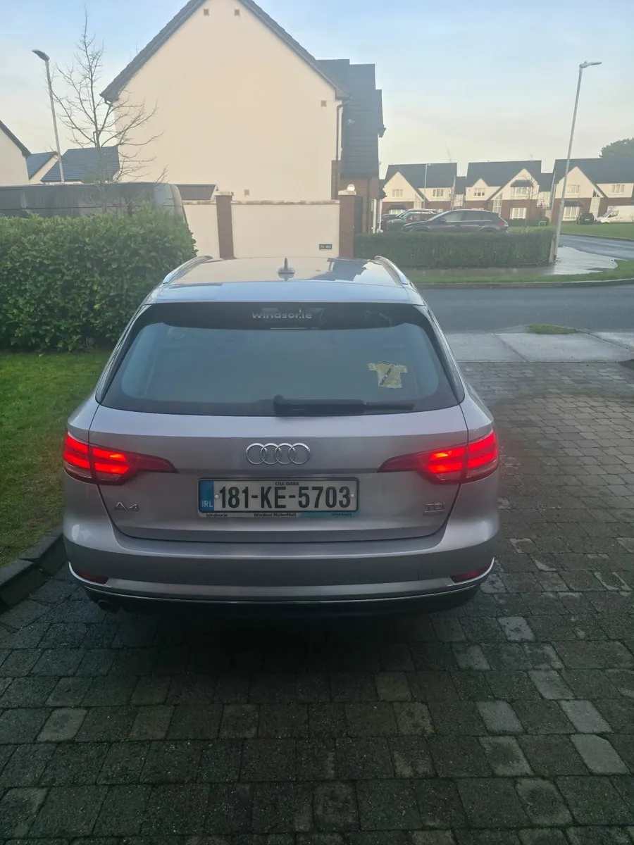 Audi A4 2018 - Image 3