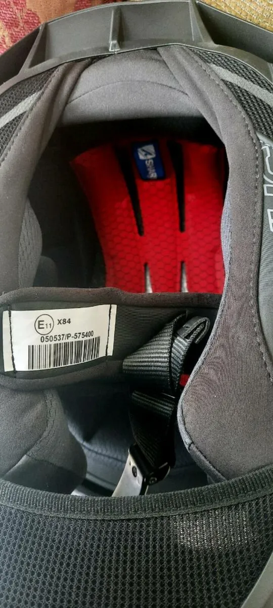 SHARK motorcycle helmet - Image 3