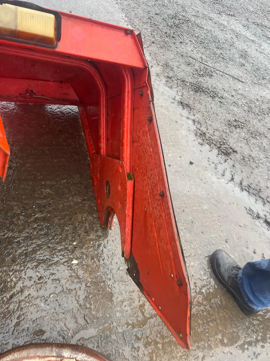 European Zetor Mudguards & Seat - Image 2